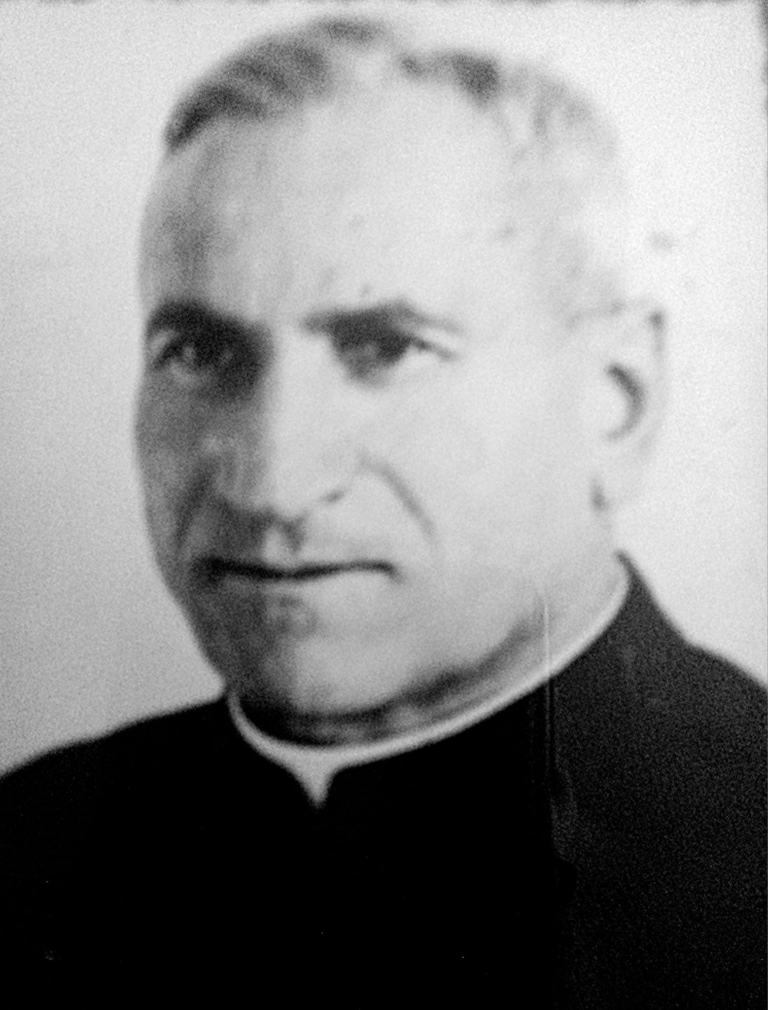 Śp. ksiadz Stanislaw Florkiewicz, w latach 1935-1955 katecheta w parafii głogowskiej.